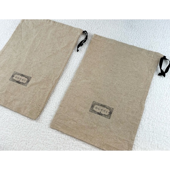 GUCCI • Set of 2 Tan Linen Medium Logo Dust Bags - Picture 6 of 11